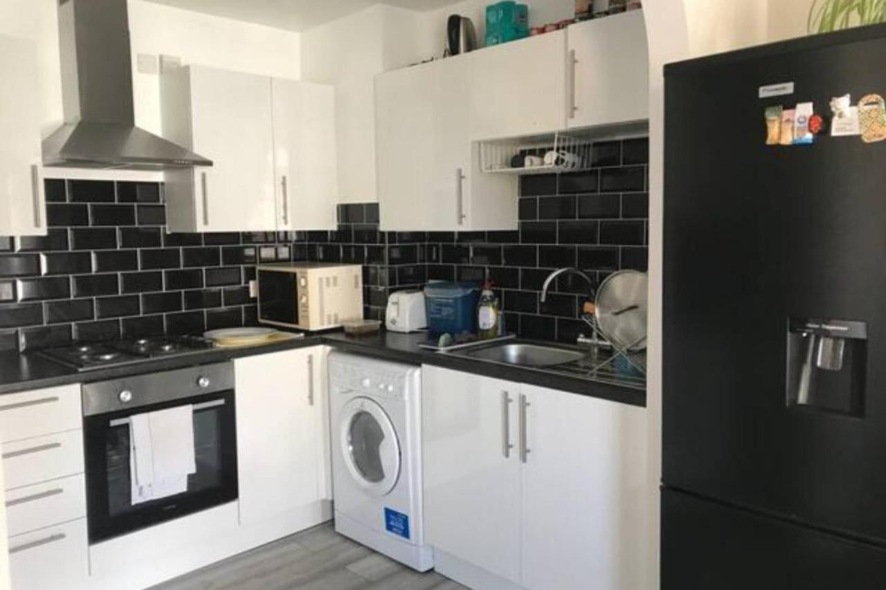 Lovely Victorian Flat For 6 In Stoke Newington Londra Exterior foto
